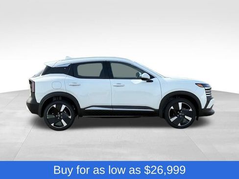 Used 2025 Nissan Kicks SR AWD/4WD image 6