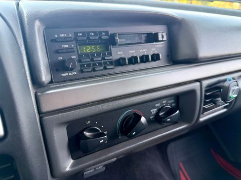 Used 1993 Ford F150 XL image 53