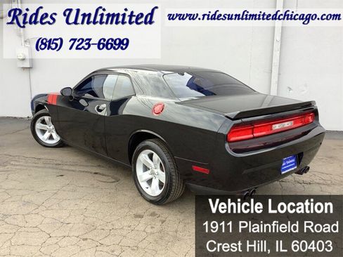 Used 2011 Dodge Challenger R/T w/ Sound Group II image 4