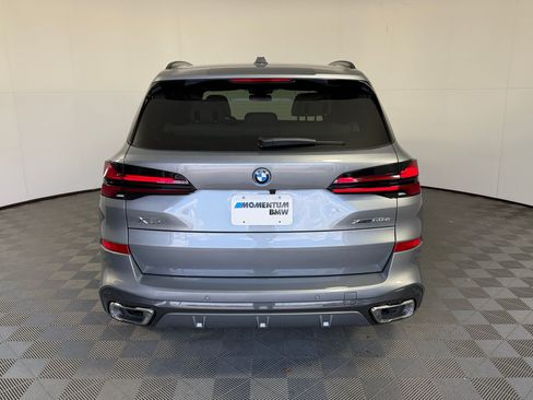 Used 2026 BMW X5 xDrive50e w/ M Sport Package AWD/4WD image 10