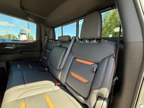 New 2026 GMC Sierra 1500 AT4 w/ AT4 Preferred Package AWD/4WD image 25