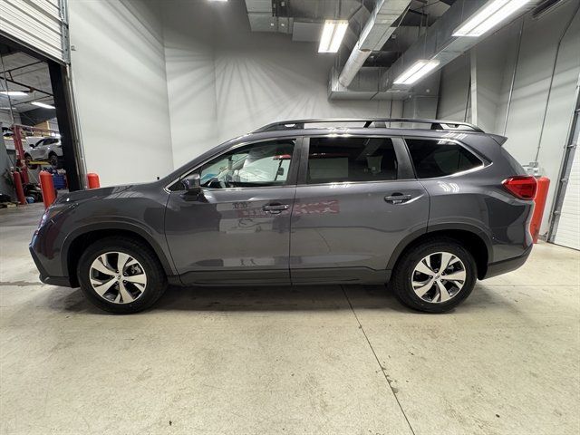 Used 2025 Subaru Ascent Premium AWD/4WD image 5