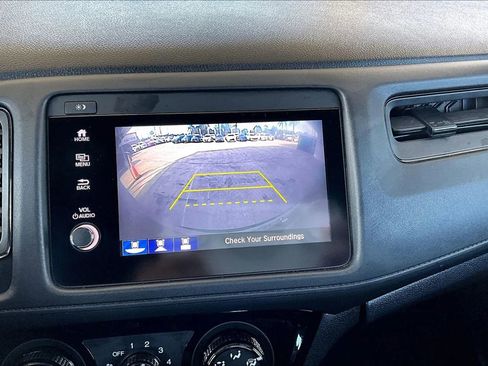 Used 2021 Honda HR-V Sport image 13