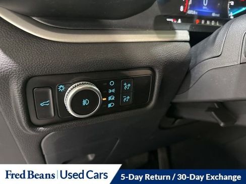 Certified 2022 Ford Explorer XLT w/ Equipment Group 202A image 22