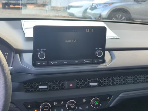 Certified 2025 Honda Accord SE image 29