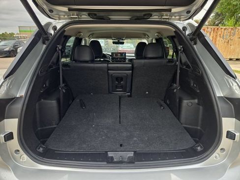 Used 2025 Mitsubishi Outlander SE AWD/4WD image 7