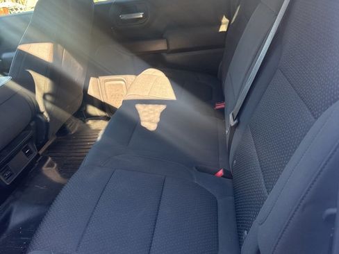 Used 2021 GMC Sierra 1500 4x4 Crew Cab w/ Sierra Value Package image 14