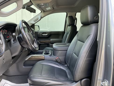 Used 2020 Chevrolet Silverado 1500 LT Trail Boss AWD/4WD image 16