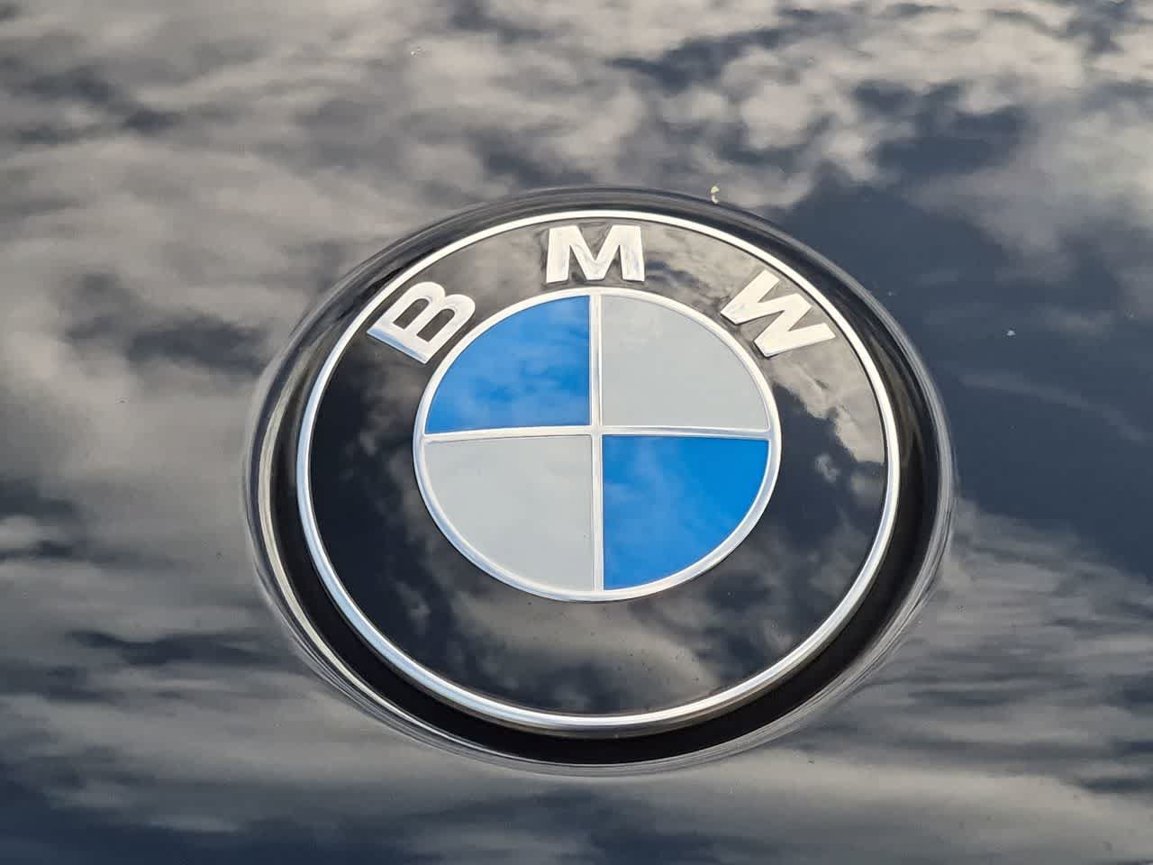 Used 2024 BMW ALPINA XB7 AWD/4WD image 11