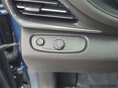 Certified 2024 Buick Envista Preferred w/ Convenience I Package image 24