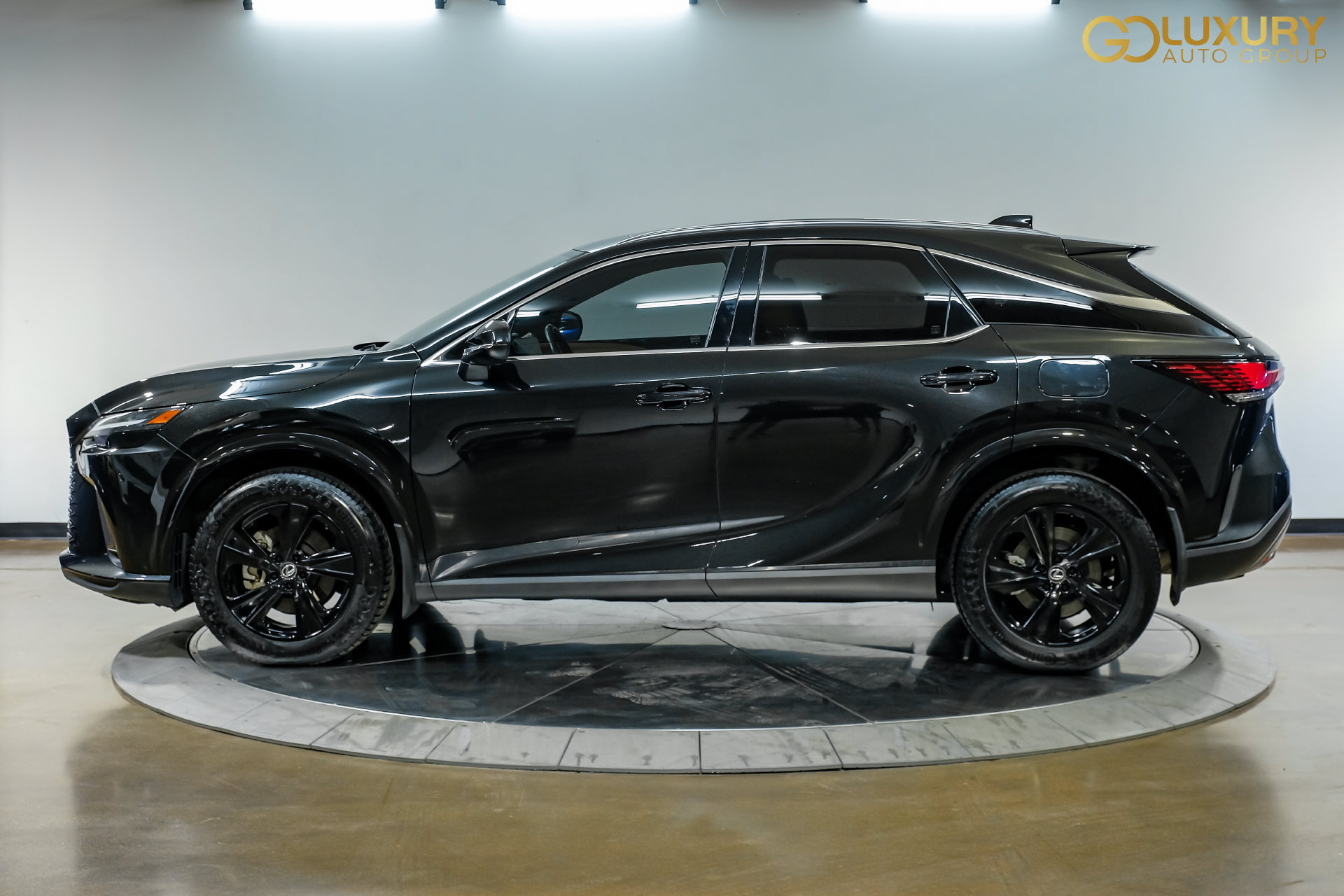 Used 2024 Lexus RX 350 Premium w/ Cold Area Package FWD image 13