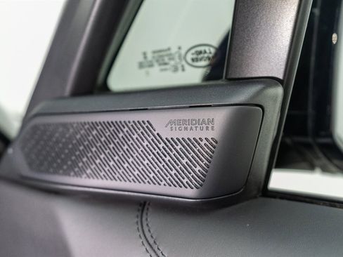 Used 2022 Land Rover Range Rover Long Wheelbase First Edition image 47