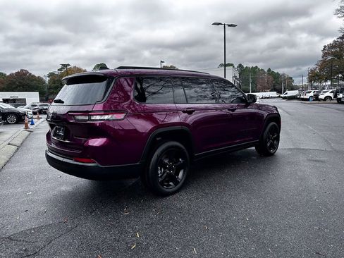 Used 2021 Jeep Grand Cherokee L Laredo image 11