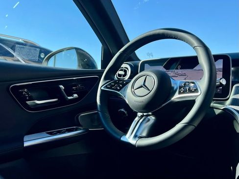 Certified 2026 Mercedes-Benz GLC 300 4MATIC image 11