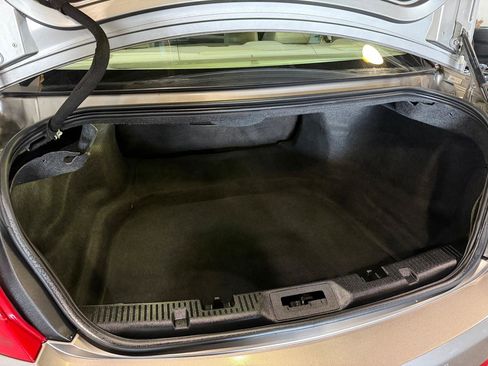 Used 2016 Lincoln MKS AWD w/ Equipment Group 201A image 8