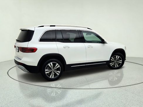 Certified 2026 Mercedes-Benz GLB 250 image 8