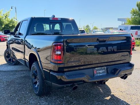 New 2026 RAM 1500 Big Horn AWD/4WD image 11