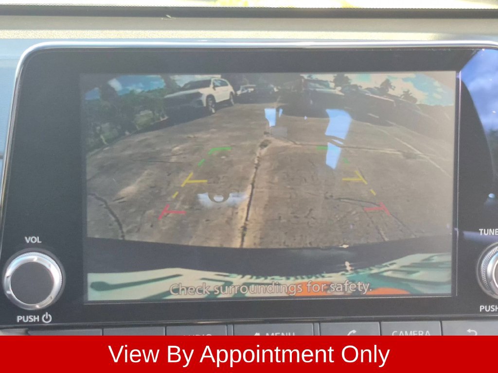 Used 2025 Nissan Altima 2.5 SV FWD image 15
