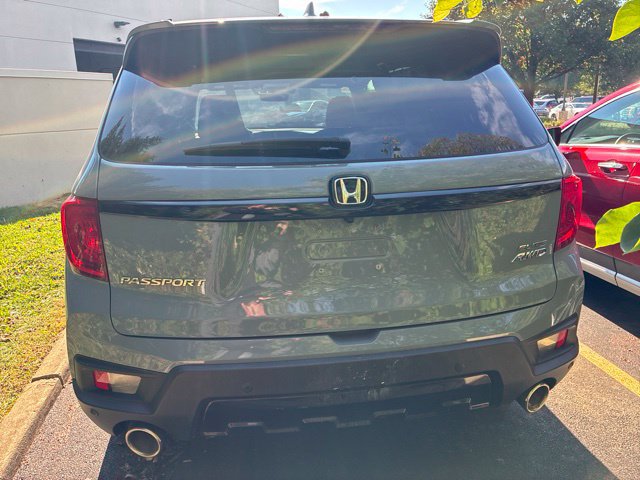 Used 2023 Honda Passport Elite image 7