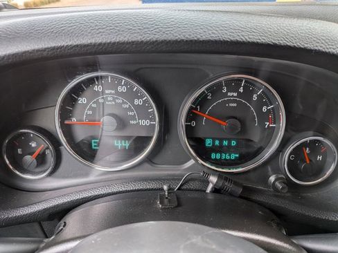 Used 2016 Jeep Wrangler Unlimited Sahara w/ Mopar Chrome Edition Group image 12