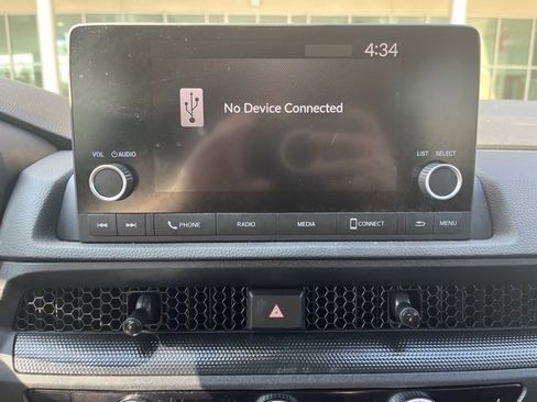 Used 2024 Honda CR-V EX image 11