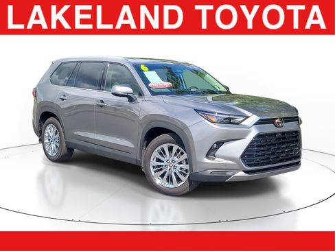 Certified 2026 Toyota Grand Highlander AWD image 1