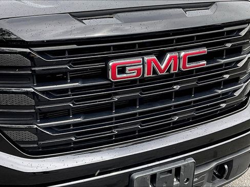 Used 2024 GMC Sierra 1500 Elevation AWD/4WD image 24
