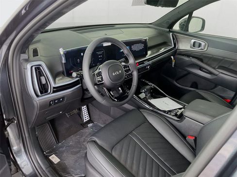 Certified 2024 Kia Sorento SX Prestige image 7