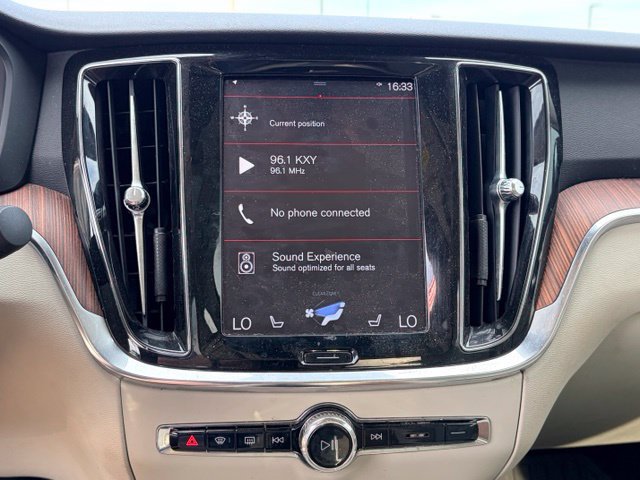 Used 2022 Volvo S60 B5 Momentum w/ Advanced Package AWD/4WD image 17