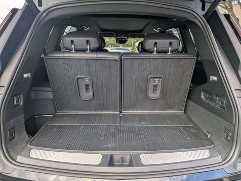 New 2027 Cadillac Vistiq Sport AWD/4WD image 12
