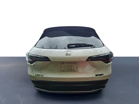 Used 2023 Honda HR-V Sport image 16