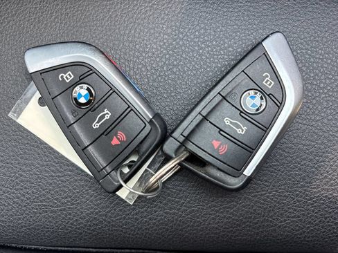 Used 2016 BMW X1 xDrive28i AWD/4WD image 30