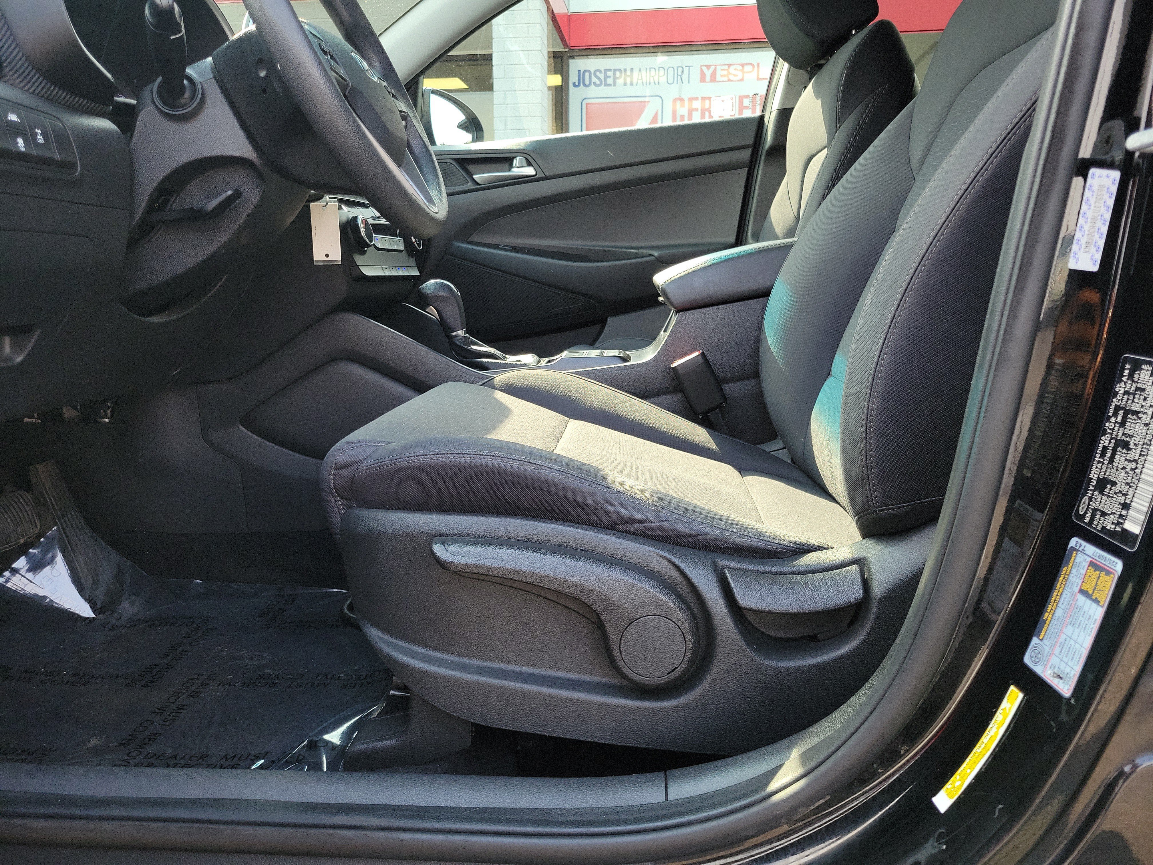 Used 2020 Hyundai Tucson SE AWD/4WD image 16