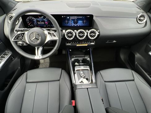 New 2026 Mercedes-Benz GLA 250 4MATIC image 21