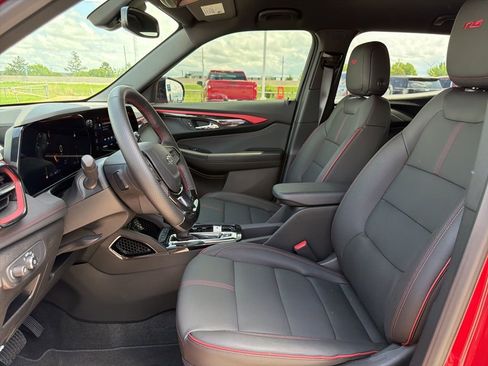 Certified 2026 Chevrolet TrailBlazer RS w/ Convenience Package AWD/4WD image 18