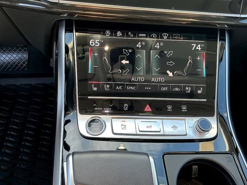 Used 2023 Audi Q7 3.0T Prestige w/ Prestige Package image 19