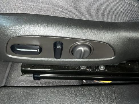 Used 2023 Chevrolet Malibu LT image 13