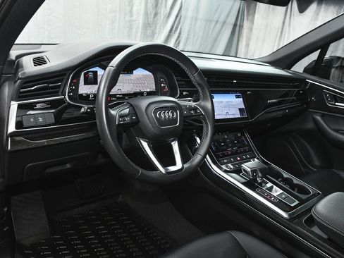 Used 2025 Audi Q7 3.0T Premium w/ Convenience Package AWD/4WD image 27