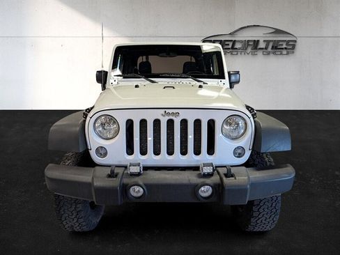 Used 2016 Jeep Wrangler Sport image 6