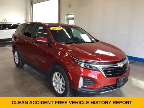 Used 2022 Chevrolet Equinox LT image 3