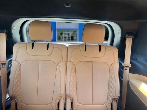 Used 2023 Jeep Grand Cherokee L Summit AWD/4WD image 35