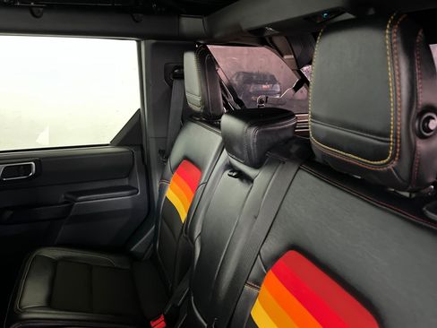 Used 2025 Ford Bronco Big Bend w/ Black Diamond Package AWD/4WD image 21