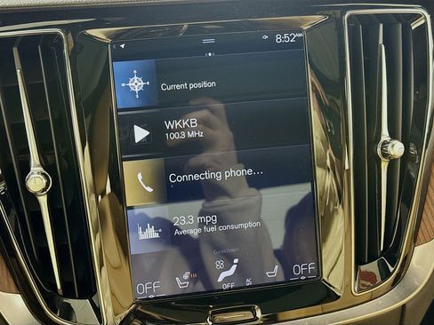 Used 2019 Volvo S60 T6 Inscription image 18