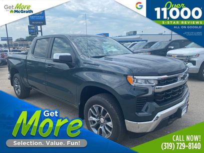 New 2026 Chevrolet Silverado 1500 LT w/ LPO, Dark Essentials Package