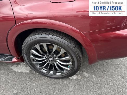 Used 2024 Nissan Armada Platinum w/ Captain's Chairs Package image 9