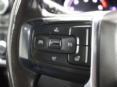 Used 2021 GMC Sierra 2500 SLT w/ SLT Preferred Package AWD/4WD image 12