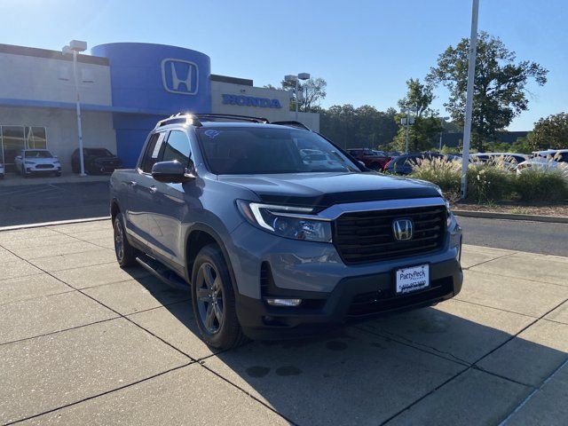 Used 2023 Honda Ridgeline RTL-E image 2