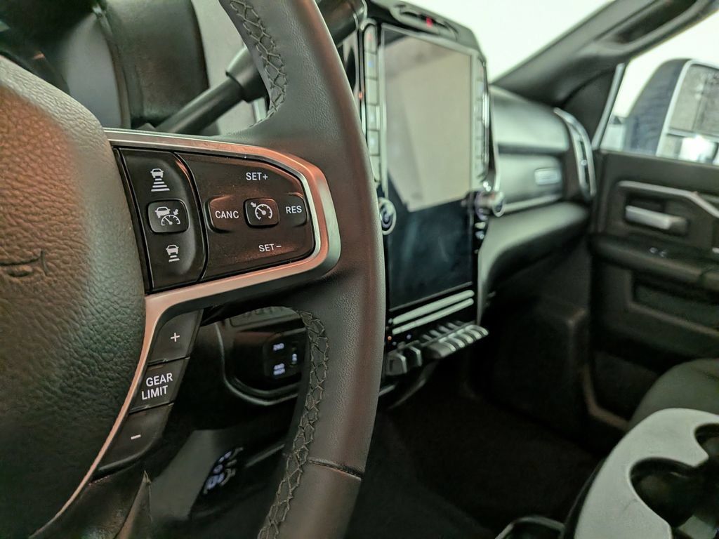 Used 2025 RAM 2500 Big Horn AWD/4WD image 22