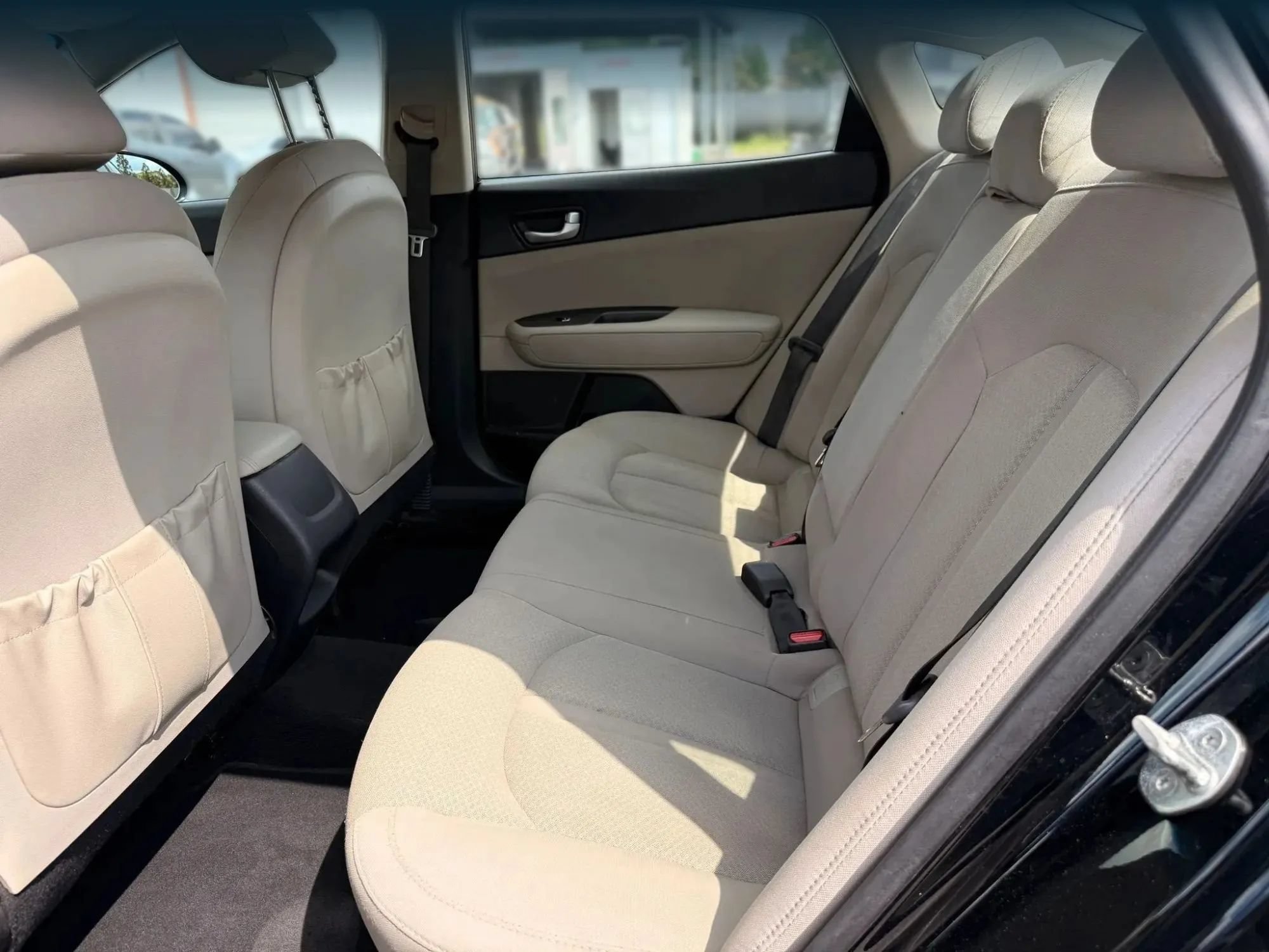 Used 2018 Kia Optima LX w/ 17" Alloy Wheels Package FWD image 21