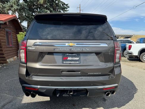 Used 2021 Chevrolet Suburban Premier w/ Premium Package AWD/4WD image 29